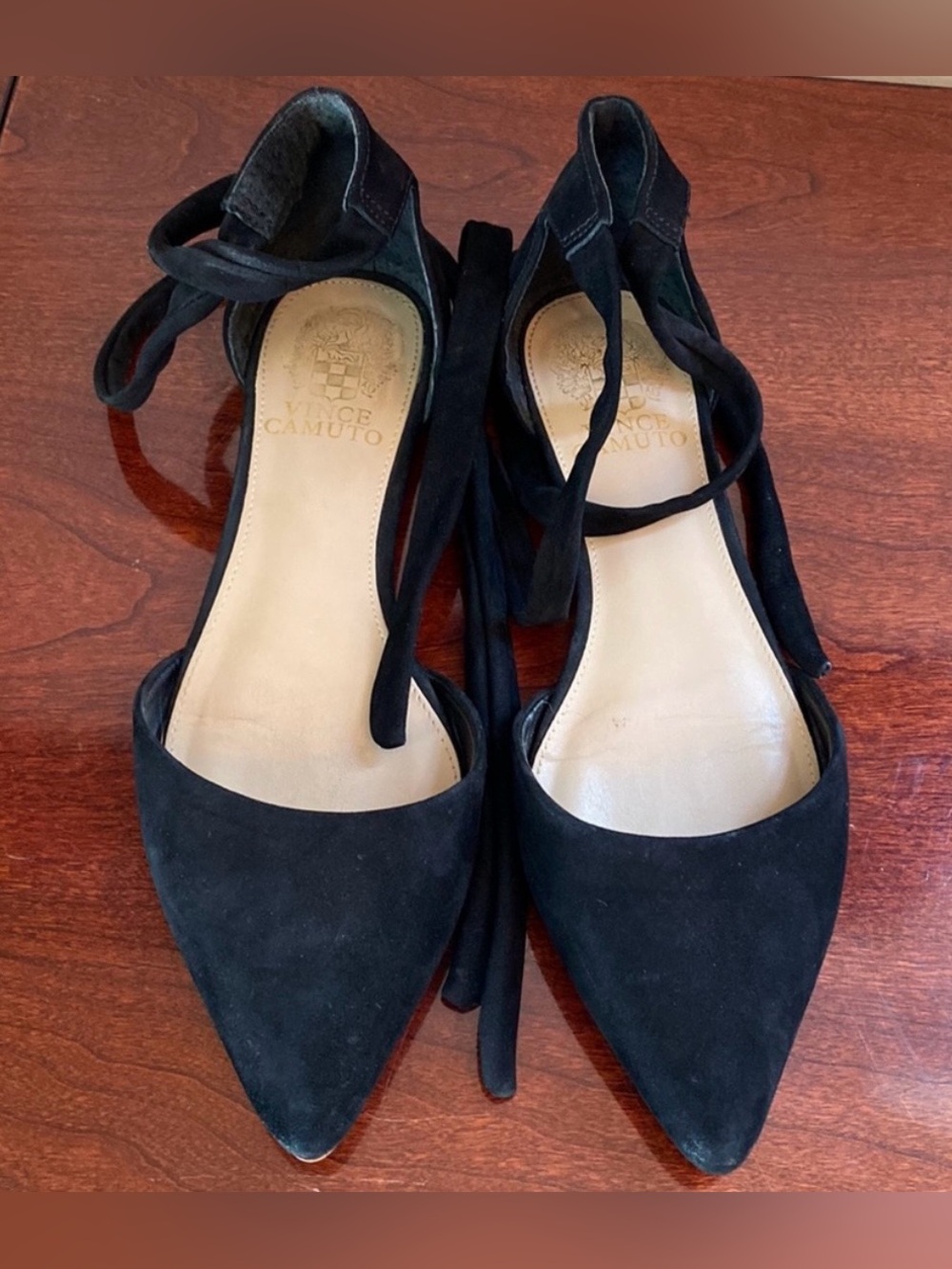 Vince Camuto Jevone Black Suede SZ 6 Balletcore Chic Strappy Tie Up Ankle Flats - Picture 3 of 11